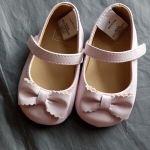 3 for $20 🐣 Bow top Mary Jane Baby Shoes